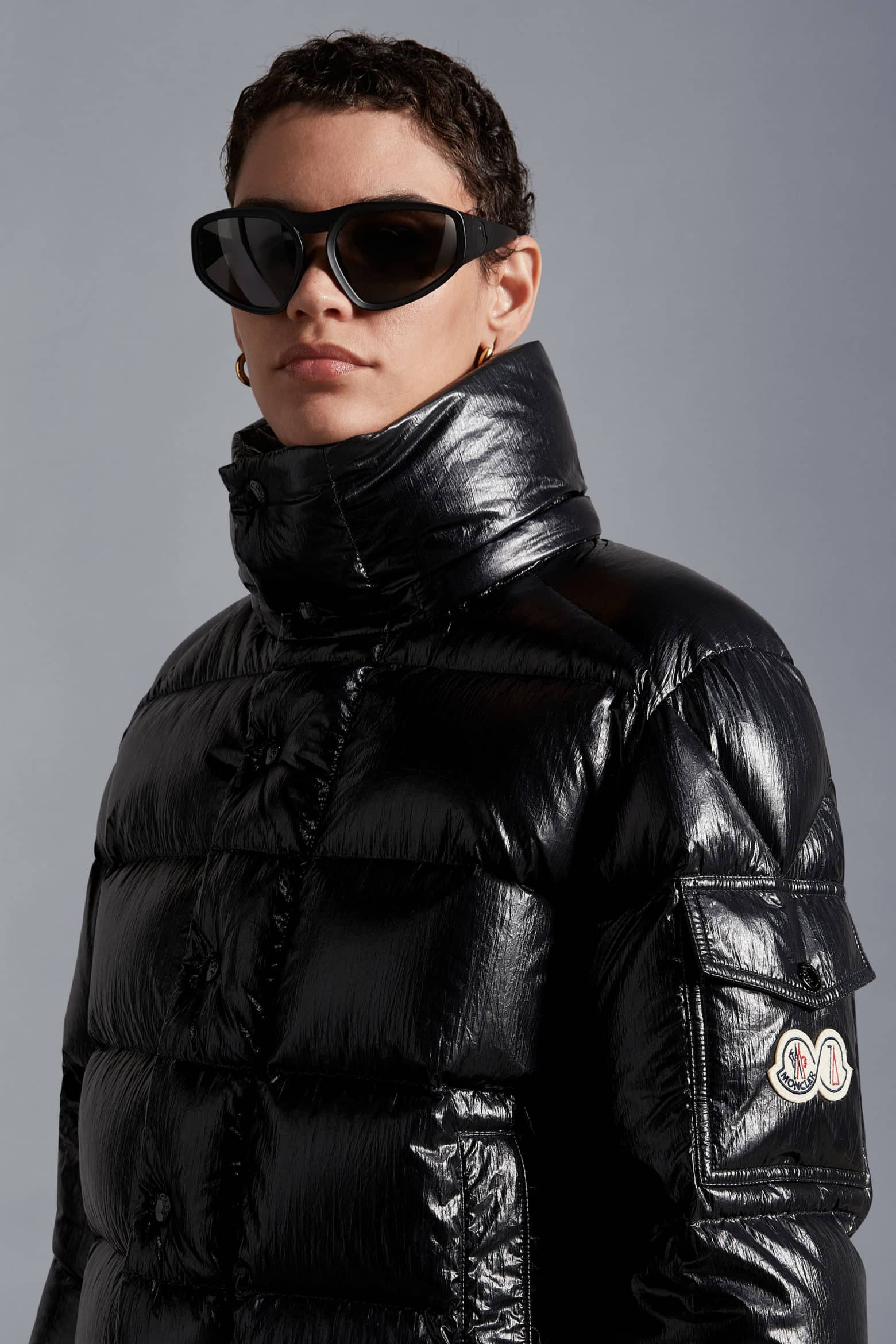 MONCLER-MAYA-70_WOMAN_BLACK-4-